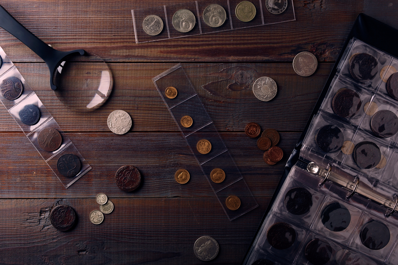 6 Valuable Collectibles Found in Unexpected Places: Turn Your Finds into Quick Cash