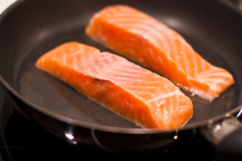 Human Foods That are Safe for Both Dogs and Cats